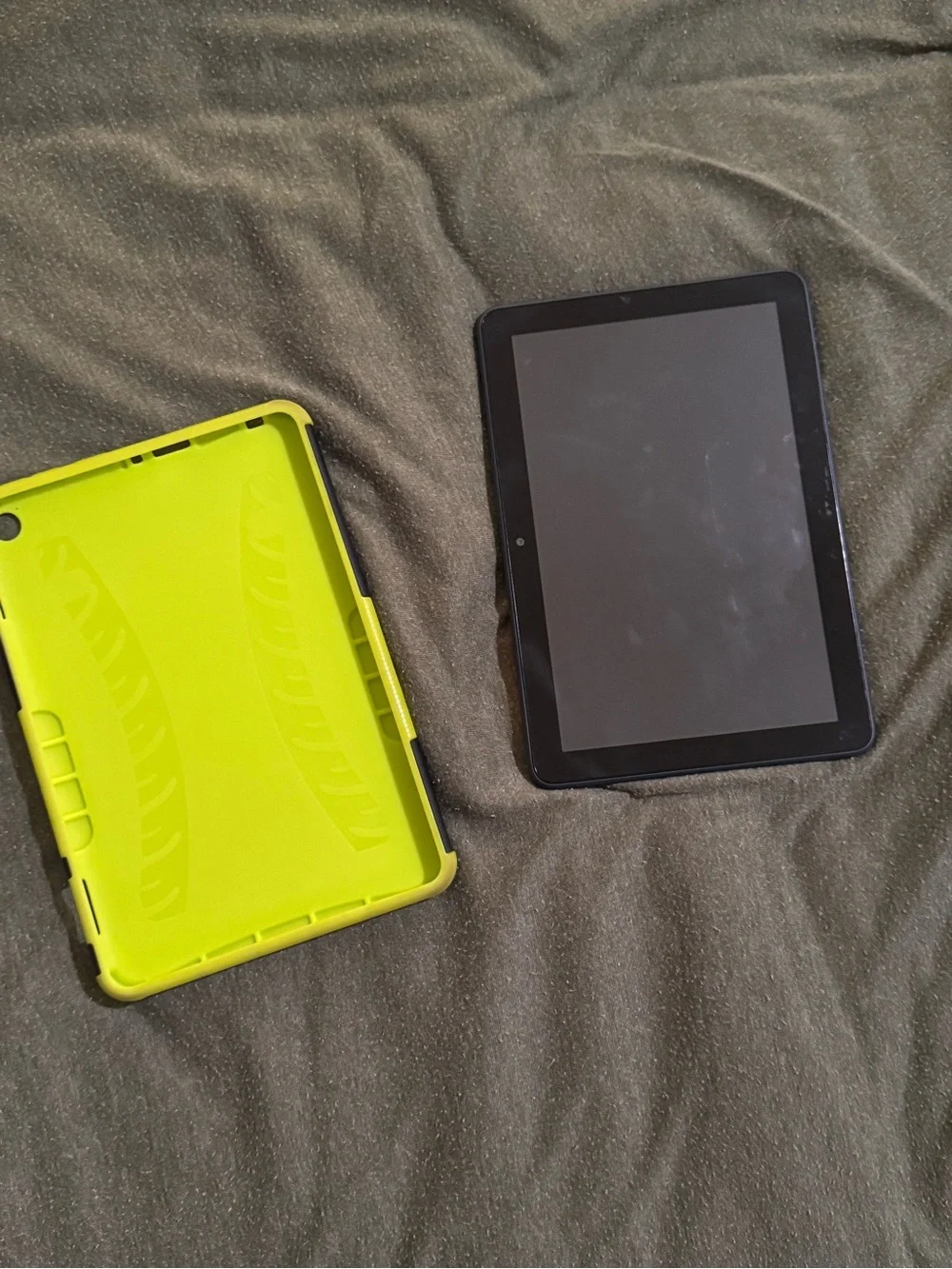 Black Amazon Fire HD 8 Plus (10th generation)